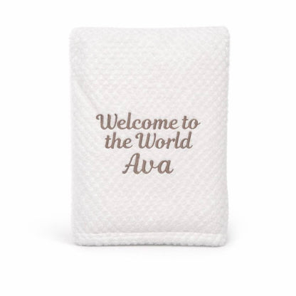 Personalised waffle fleece baby blanket – white.